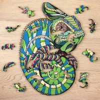 Wooden Puzzle: Chameleon