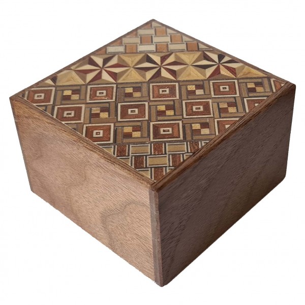 Himitsu Bako Square 14 Steps Yosegi / Natural (Limited)